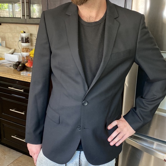 Hugo Man’s Black Blazer size 40R